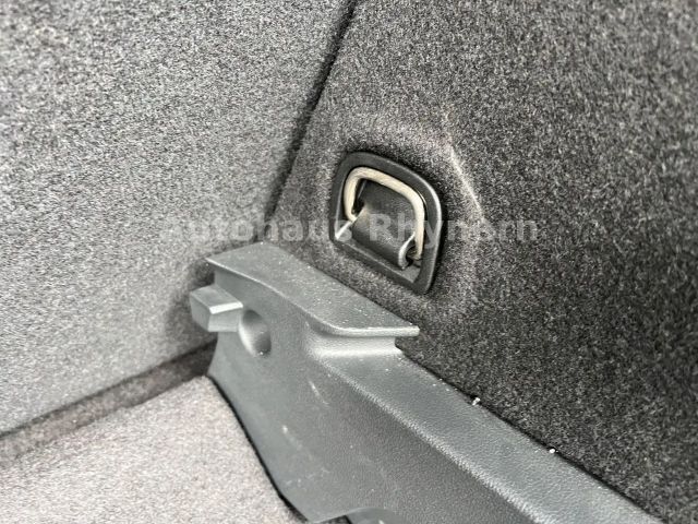 Volkswagen T-Roc 1.5 TSI DSG R-Line