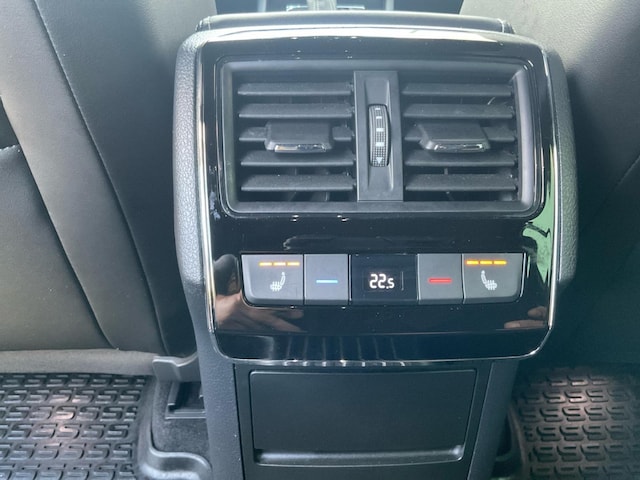 Skoda Superb 2.0 TDI Combi Sportline