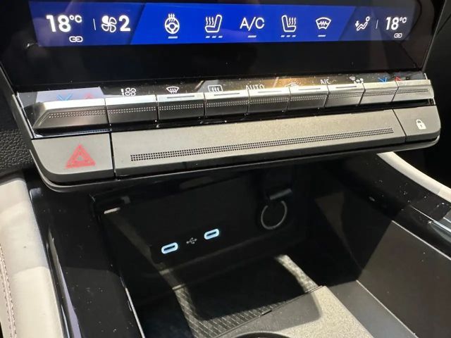 Renault Espace E-Tech Hybrid Iconic