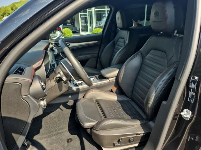 Alfa Romeo Stelvio Q4