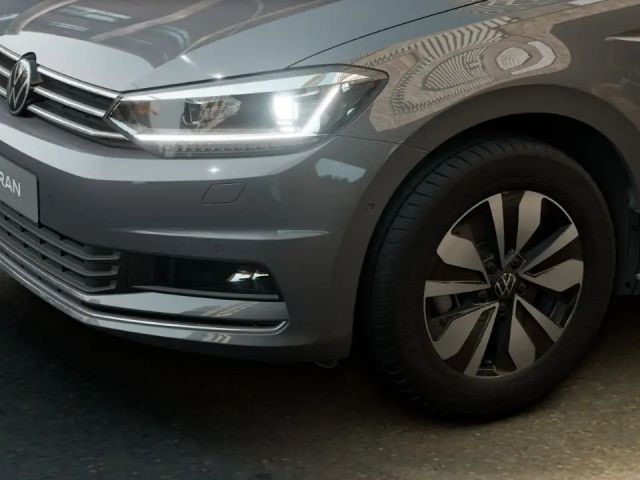 Volkswagen Touran 1.5 TSI DSG IQ.Drive