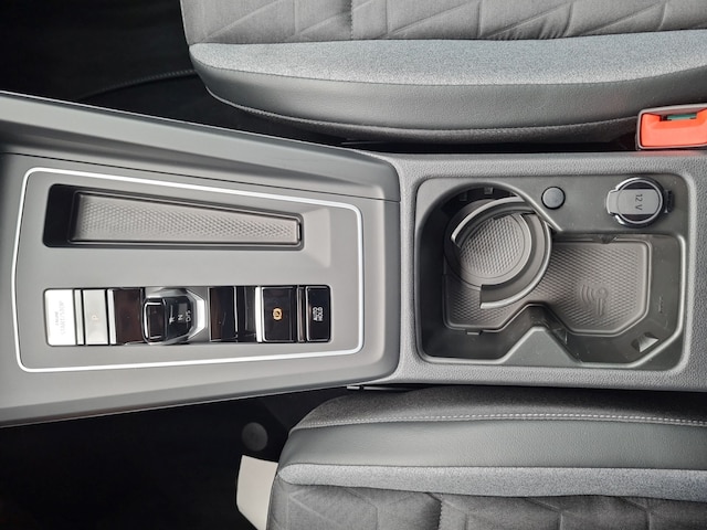 Volkswagen Golf 1.5 eTSI Golf VIII Variant