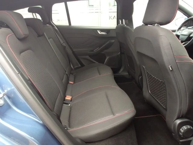 Ford Focus ST Line Wagon