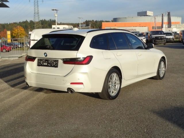 BMW 320 320d Touring xDrive