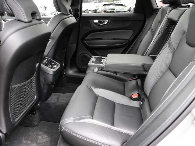 Volvo XC60 AWD Dark Ultimate