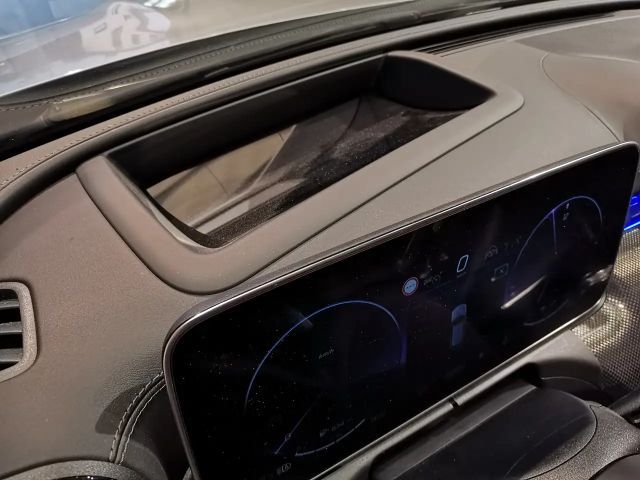 Mercedes-Benz C 300 4MATIC AMG Line