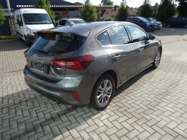 Ford Focus Titanium
