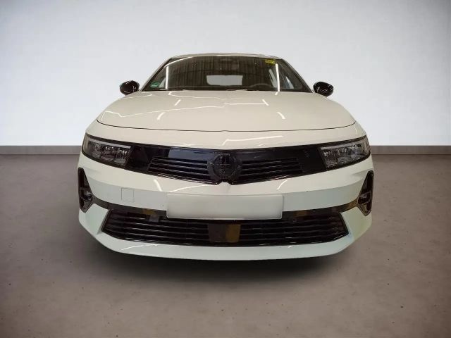 Opel Astra GS-Line Grand Sport