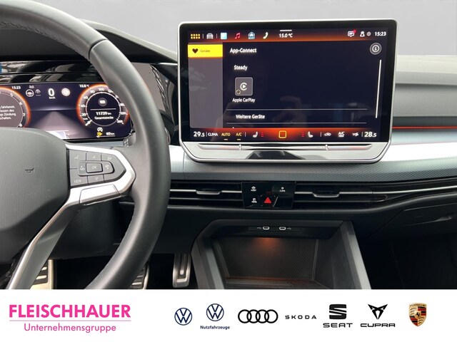 Volkswagen Golf 1.5 eTSI DSG Golf VIII