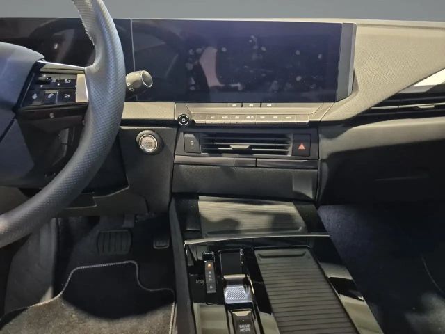 Opel Astra Elegance Hybrid Innovation