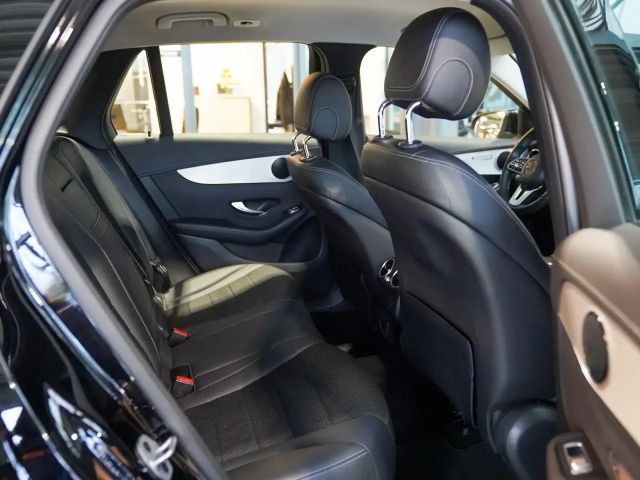 Mercedes-Benz GLC 300 4MATIC