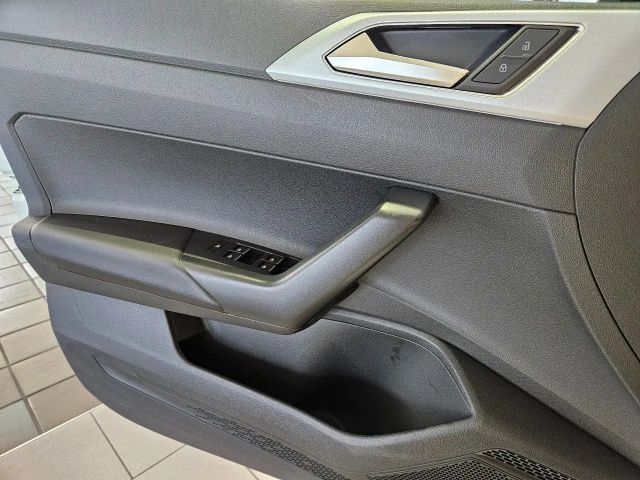 Volkswagen Taigo 1.0 TSI DSG