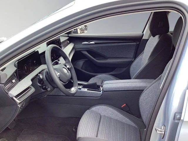 Skoda Superb 2.0 TDI Combi Selection