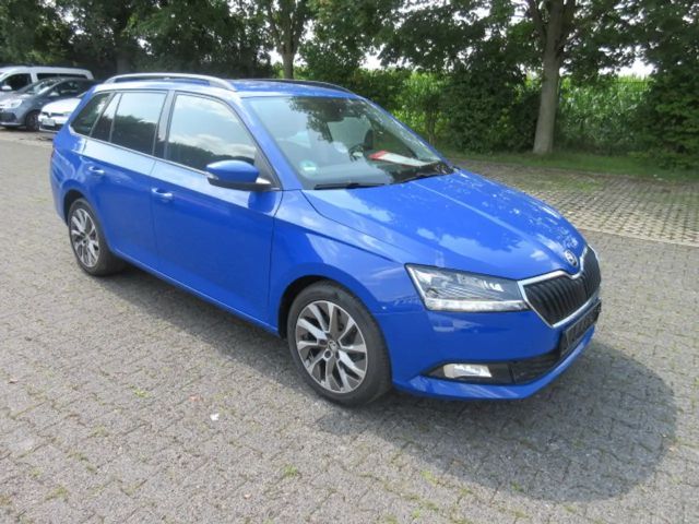 Skoda Fabia 1.0 TSI Clever Combi