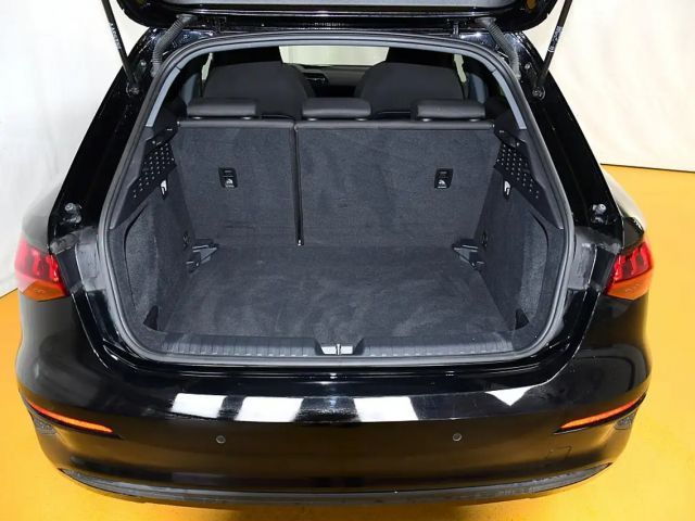 Audi A3 30 TFSI S-Tronic Sedan