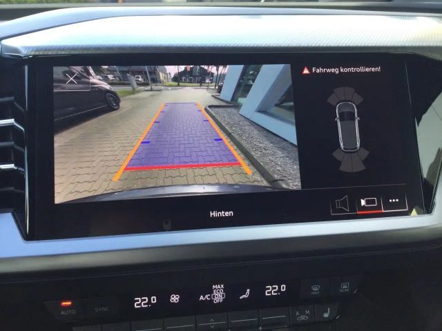 Audi Q4 e-tron 40 S-Line