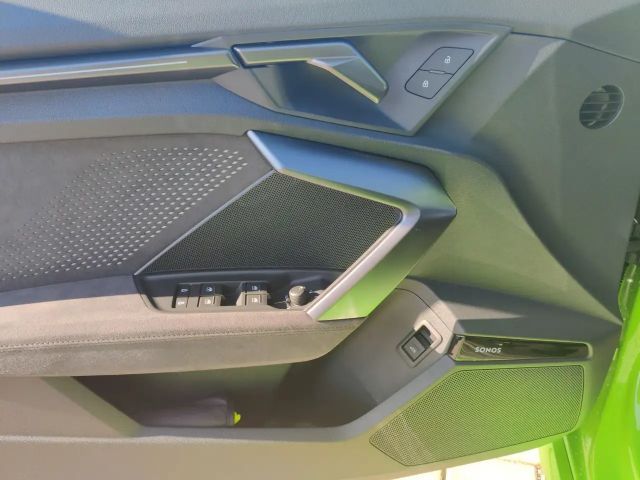 Audi RS3 S-Tronic Sedan Sportback