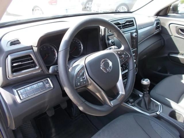 SsangYong Tivoli Amber 1.5T, Klima Kamera Tempomat PDC