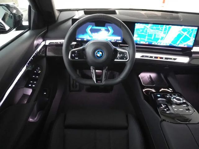 BMW i5 Sedan eDrive40