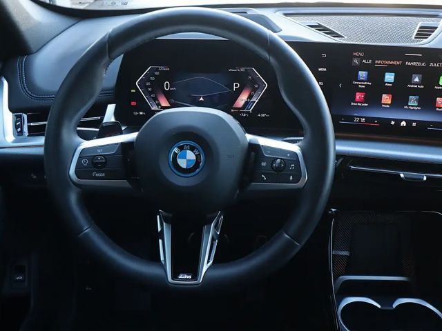 BMW iX1 xDrive30