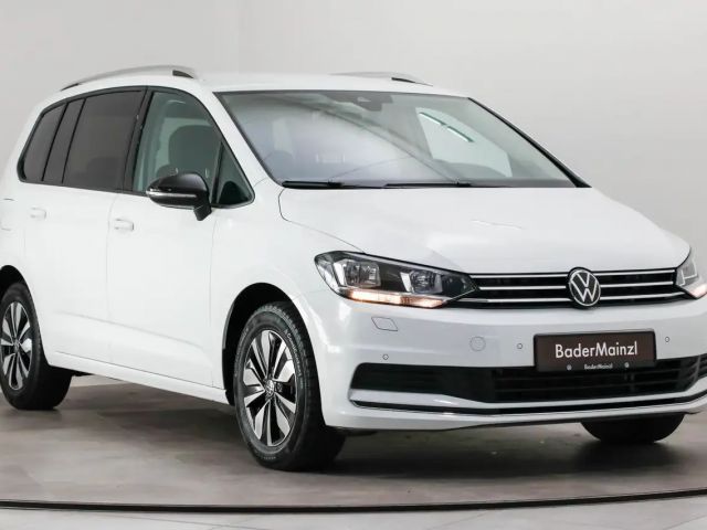 Volkswagen Touran 1.5 TSI DSG