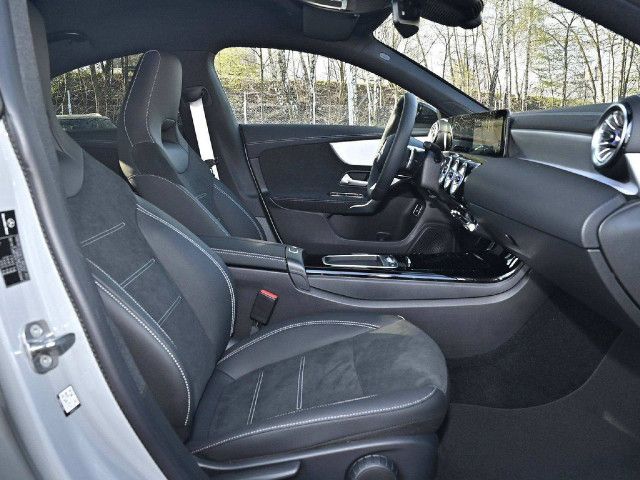 Mercedes-Benz CLA 180 Coupé