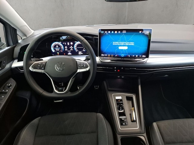 Volkswagen Golf DSG Life