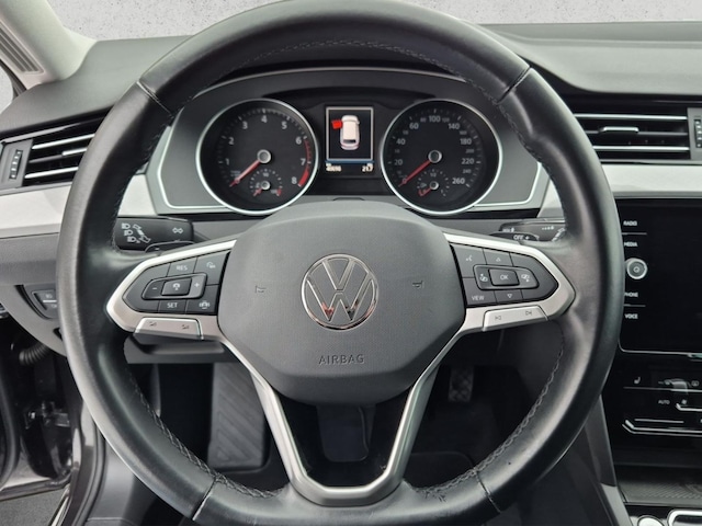 Volkswagen Passat 1.5 TSI Business DSG Variant