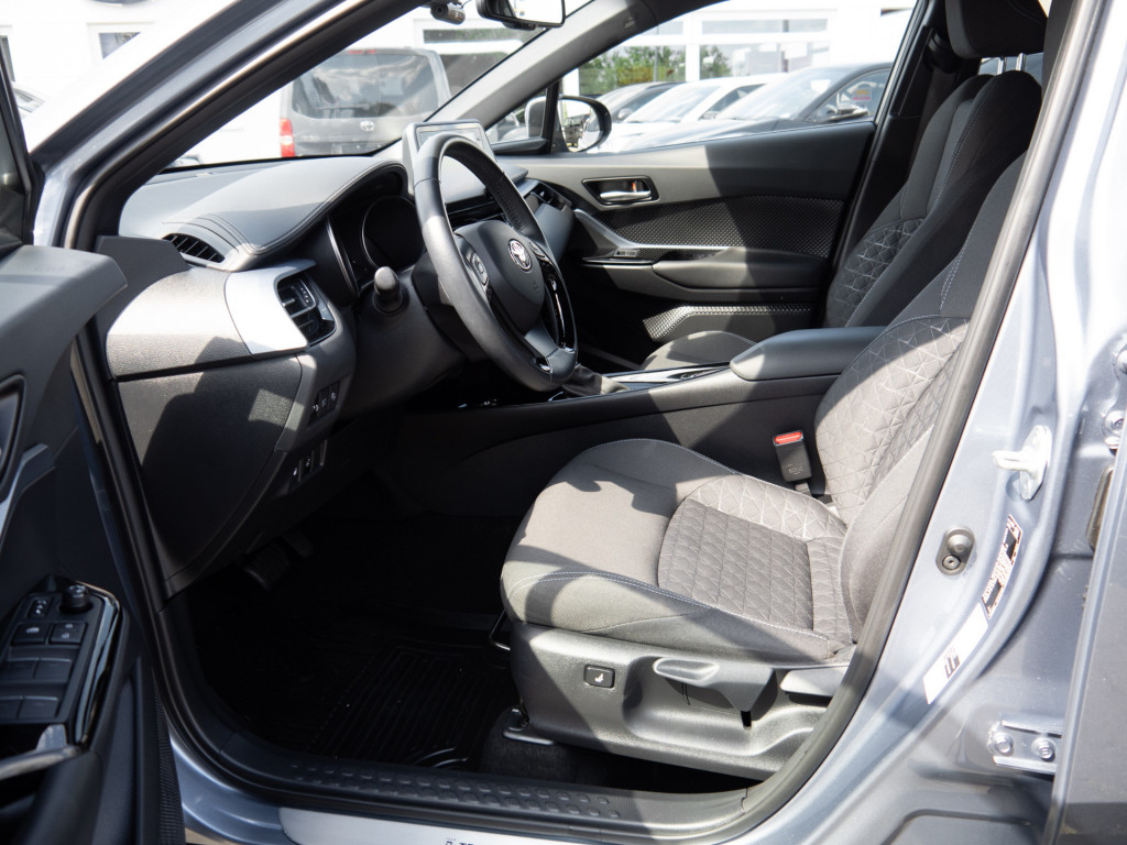 Toyota C-HR 5-deurs Basis