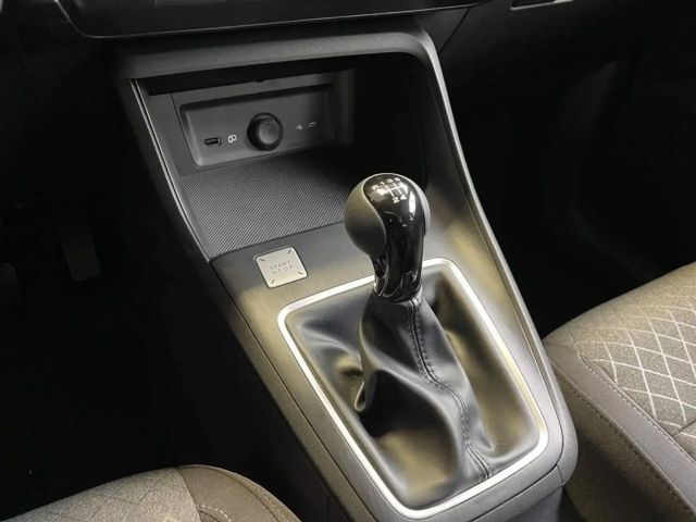 MG ZS Standard range