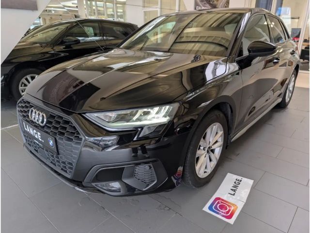 Audi A3 35 TFSI Sedan Sportback