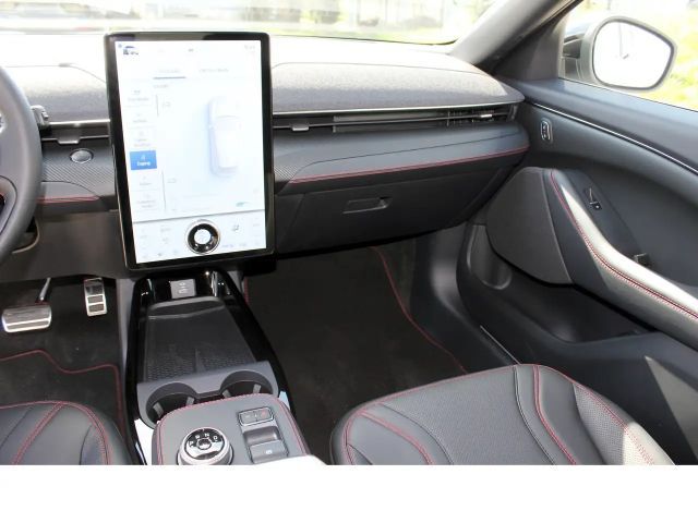 Ford Mustang Mach-E AWD