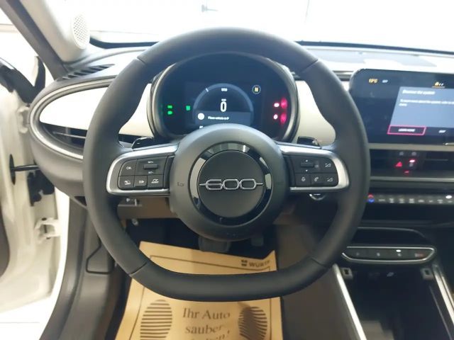 Fiat 600e Hybrid ICON T-Gen3 110