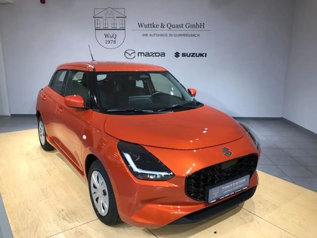 Suzuki Swift Club Hybrid