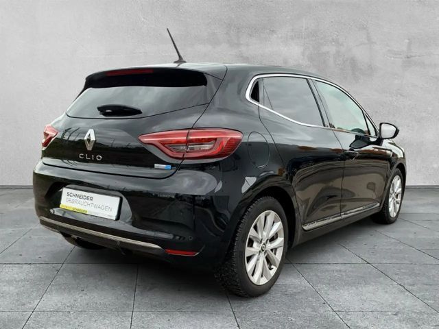 Renault Clio E-Tech Hybrid Intens