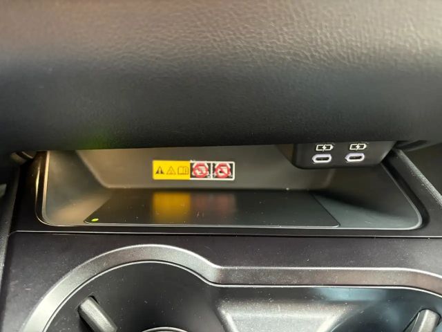 Lexus UX 250h Style Edition