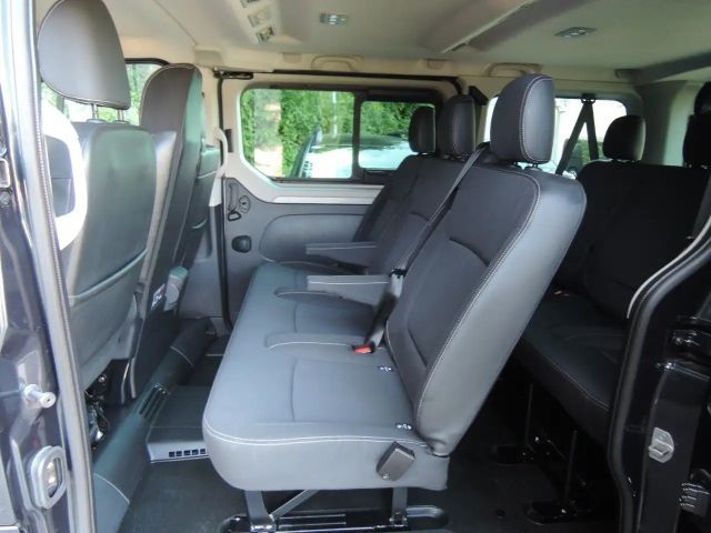 Renault Trafic Combi EDC dCi 150