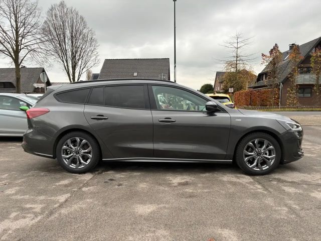 Ford Focus ST Line