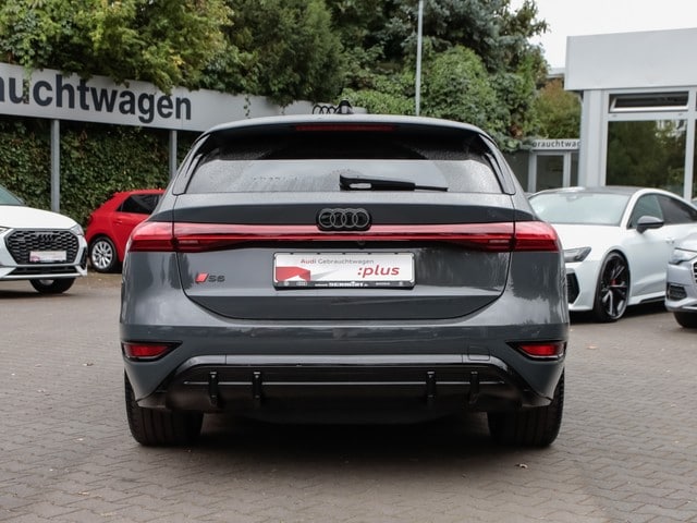 Audi A6 e-tron Avant Quattro