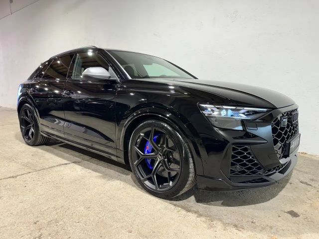 Audi RS Q8 4.0 TFSI Performance Quattro