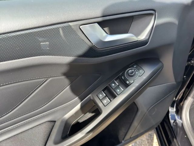 Ford Focus EcoBoost ST Line Wagon