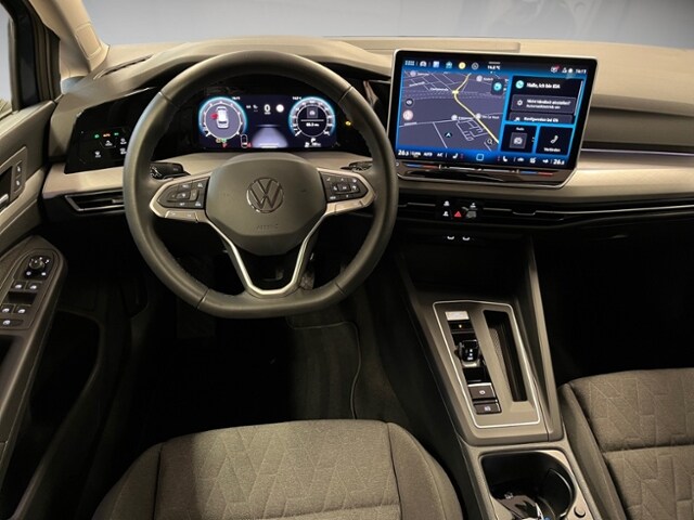 Volkswagen Golf 1.5 eTSI DSG Golf VIII Variant