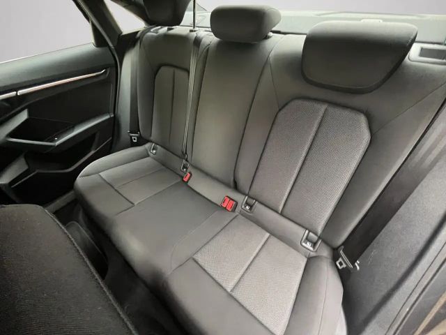 Audi A3 35 TFSI Sedan