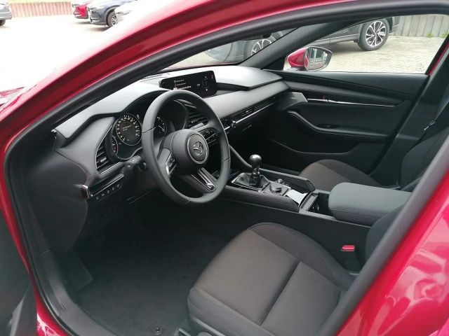 Mazda 3 Exclusive-line