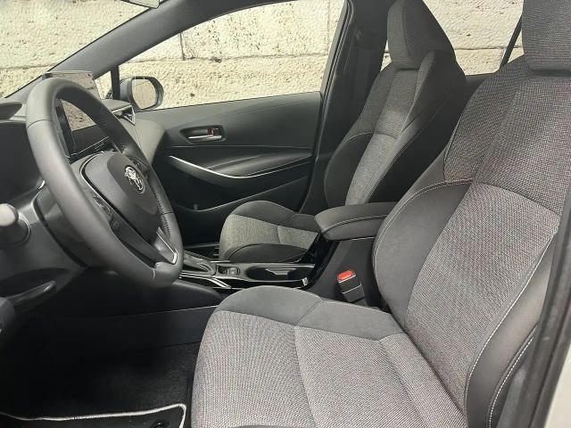 Toyota Corolla Active Hybride Touring