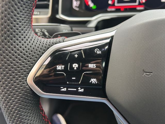 Volkswagen Polo 2.0 TSI DSG GTI