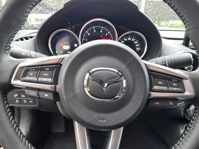 Mazda MX-5 SkyActiv