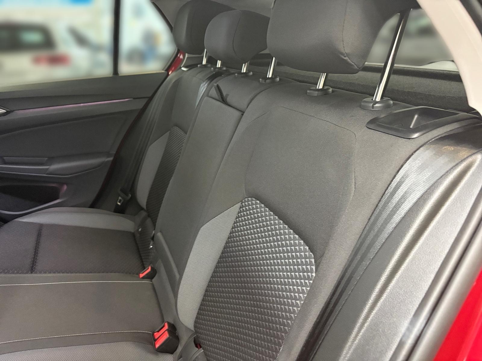 Volkswagen Golf 1.5 TSI Golf VIII