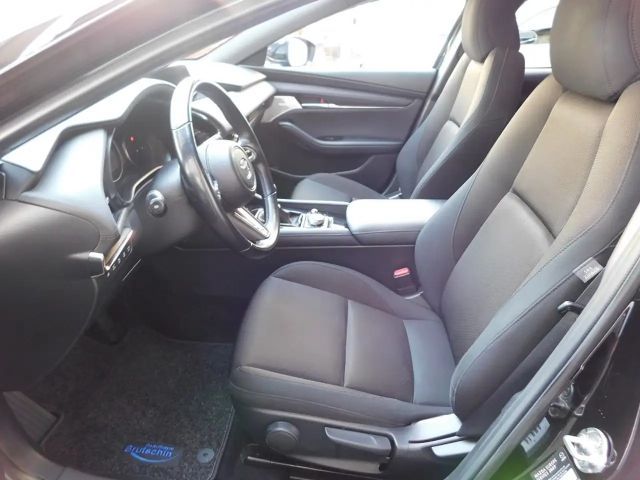 Mazda 3 Premium Selection SkyActiv