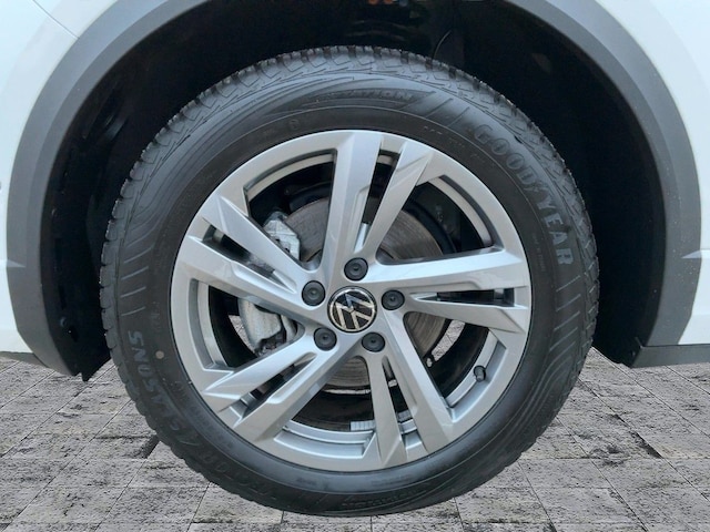 Volkswagen T-Roc 1.5 TSI DSG R-Line